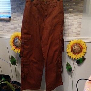 Women's Classic Brown Cargo Pants